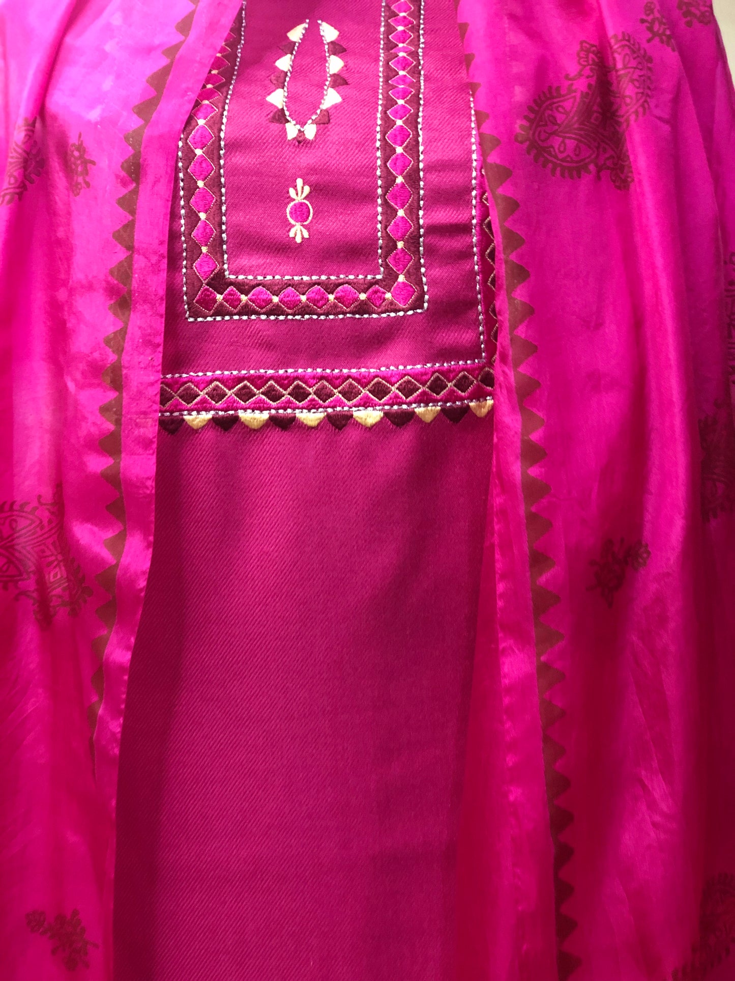 Winter special: 3 piece Hot pink coloured suit intricately hand-blocked with a touch of thread on it